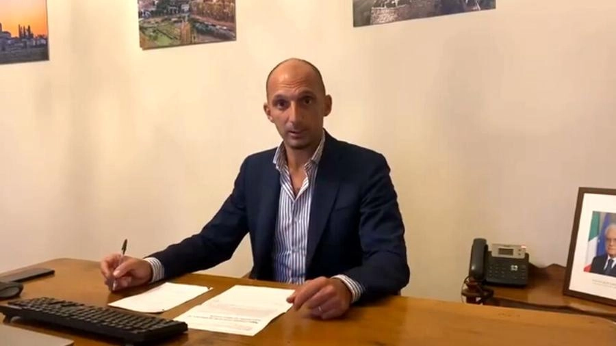 Il sindaco di Vicopisano Matteo Ferrucci