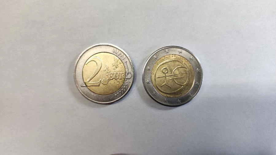 Monete da 2 euro false