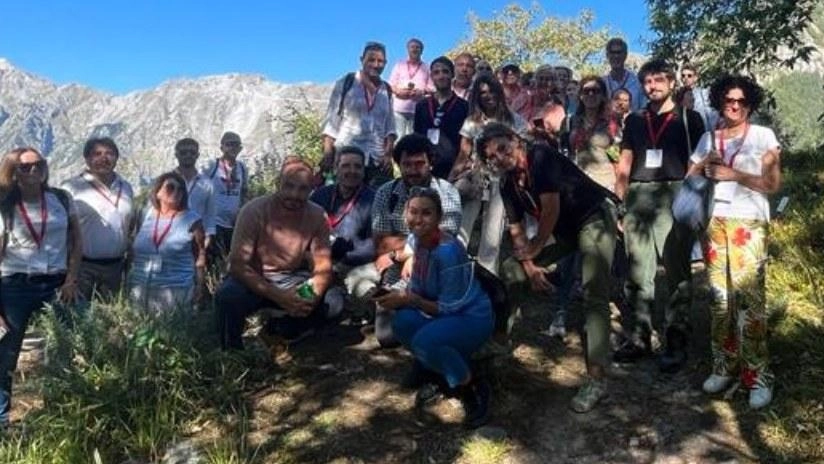 Le nostre bellezze in vetrina ’Gita’ di sindaci e amministratori grazie al progetto ’Ambitour’ Le nostre bellezze in vetrina ’Gita’ di sindaci e amministratori grazie al progetto ’Ambitour’