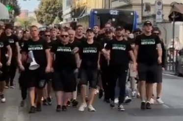 Tifosi del Ferencvaros in giro per Firenze
