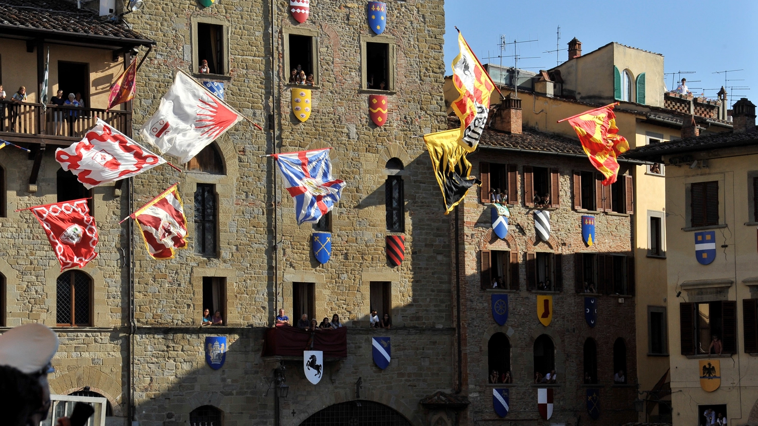 Piazza Grande in festa per la Giostra