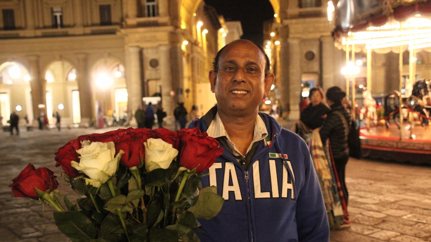 Hossain Alamgir, il venditore di rose eroe (New Press Photo)