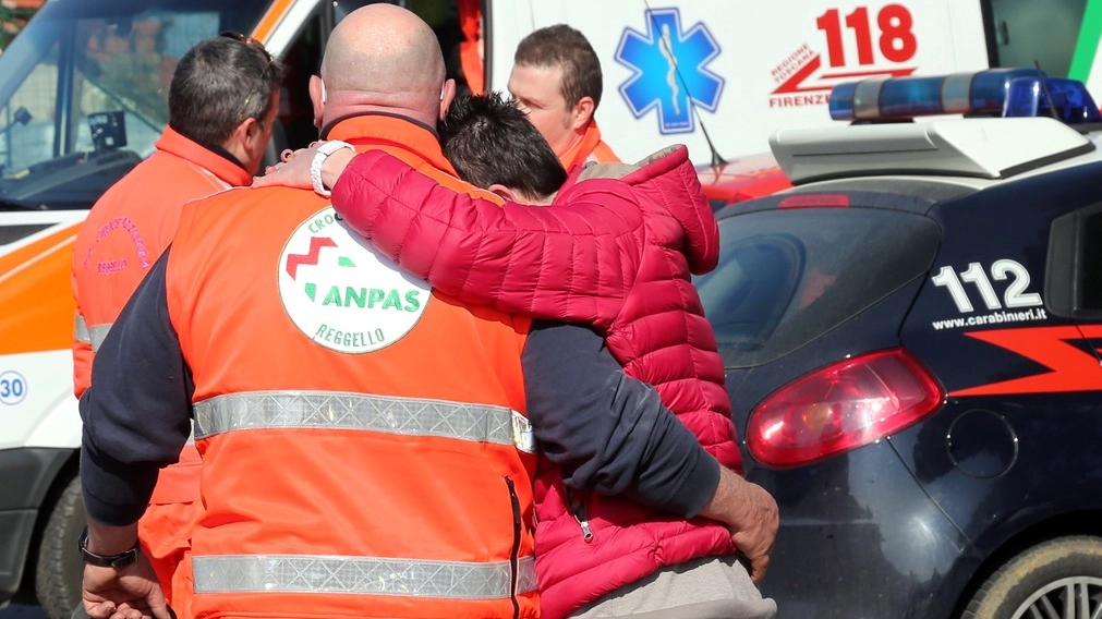 L'angoscia dei soccorritori (foto Germogli)