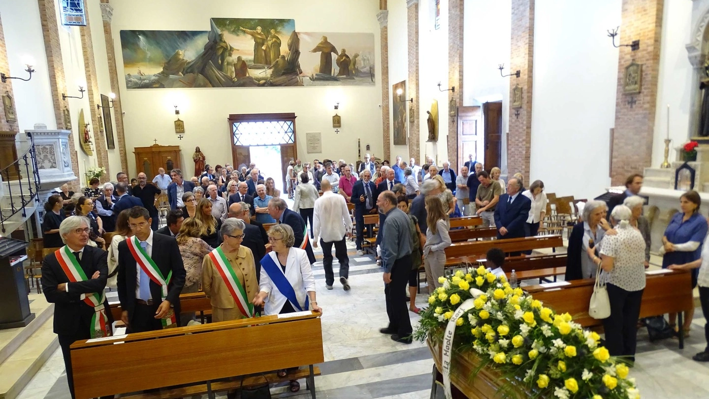 Funerali di Manlio Cancogni (Foto Umicini)