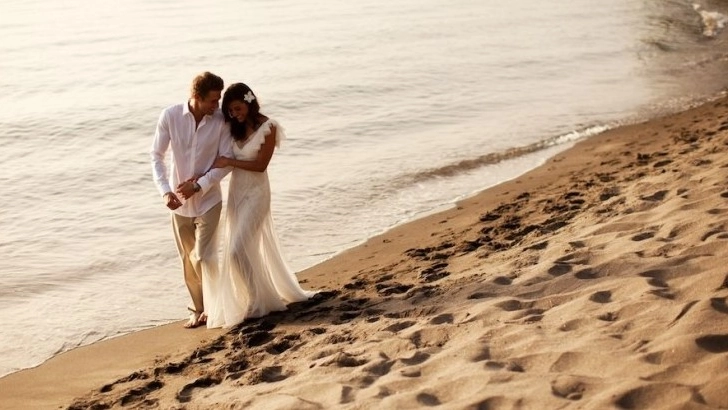 Un matrimonio romantico sulla spiaggia