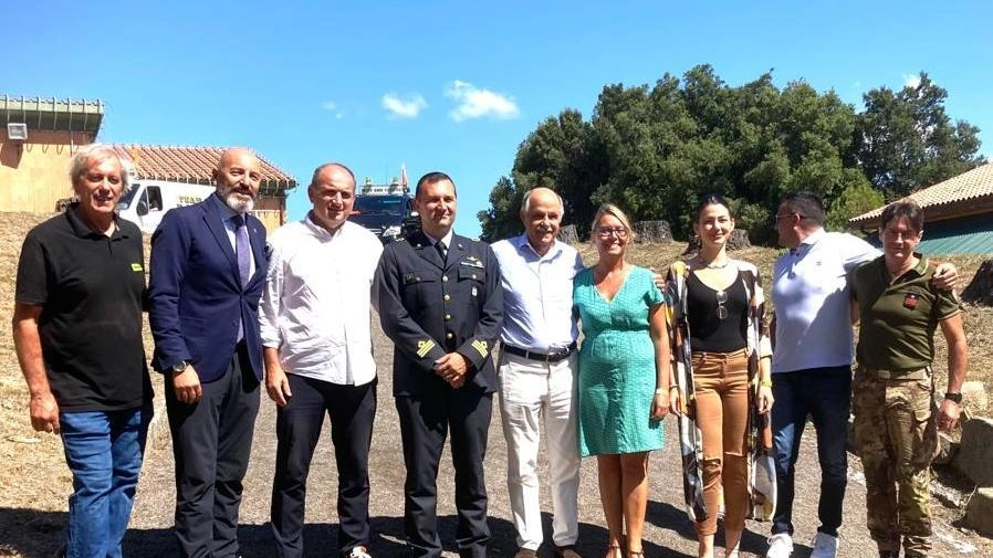 Primo trofeo ciclistico "Cerbero". Successo per i 100 anni dell’Aeronautica Primo trofeo ciclistico "Cerbero". Successo per i 100 anni dell’Aeronautica