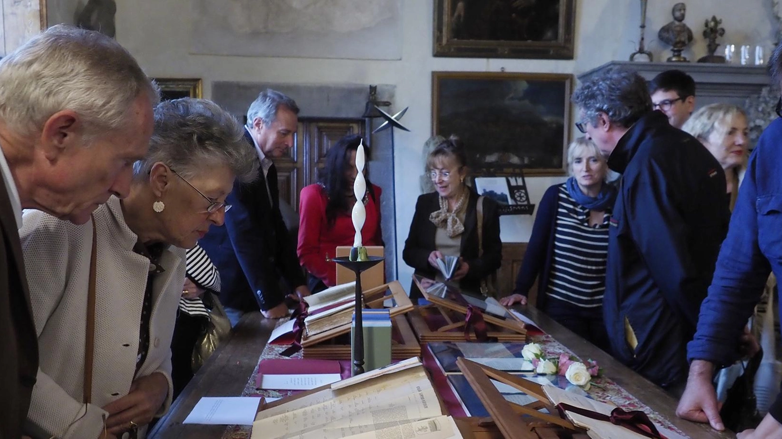 I tesori del castello  Castiglione del Terziere  svela agli studiosi  il suo patrimonio di libri