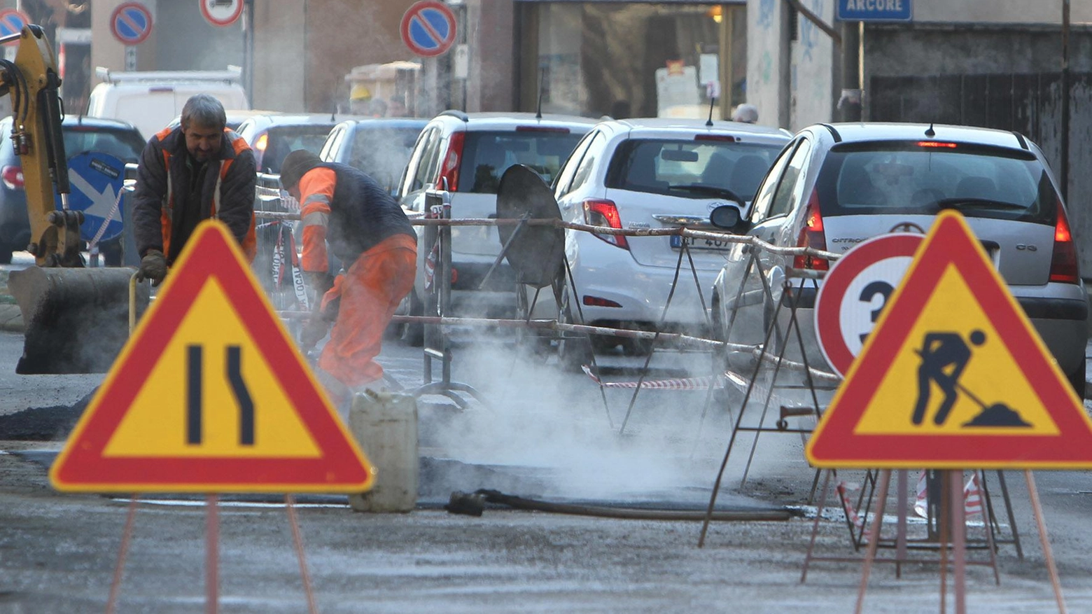 Attenzione ai cantieri stradali Tanti gli interventi in programma Ecco il quadro dei prossimi giorni Attenzione ai cantieri stradali Tanti gli interventi in programma Ecco il quadro dei prossimi giorni