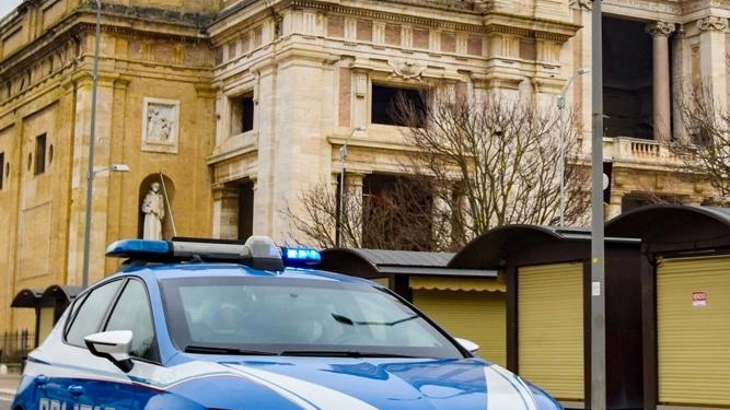 Picchia il compagno della madre Nei guai 23enne Picchia il compagno della madre Nei guai 23enne