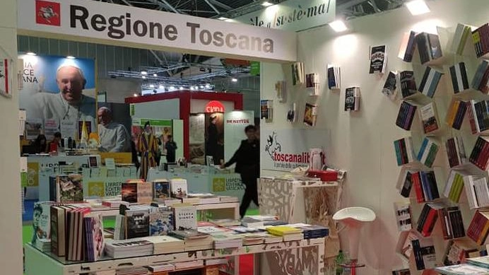 Salone del Libro La Pacini Fazzi propone le novità Salone del Libro La Pacini Fazzi propone le novità