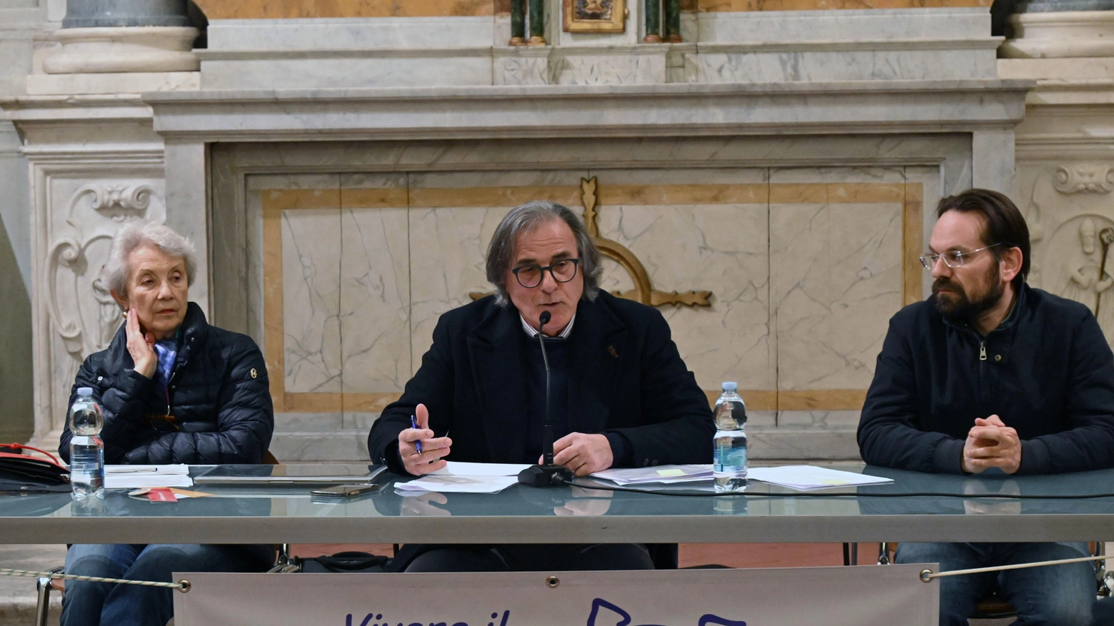 La protesta dei residenti: “Quattro assessori rifiutano di incontrarci“ La protesta dei residenti: “Quattro assessori rifiutano di incontrarci“