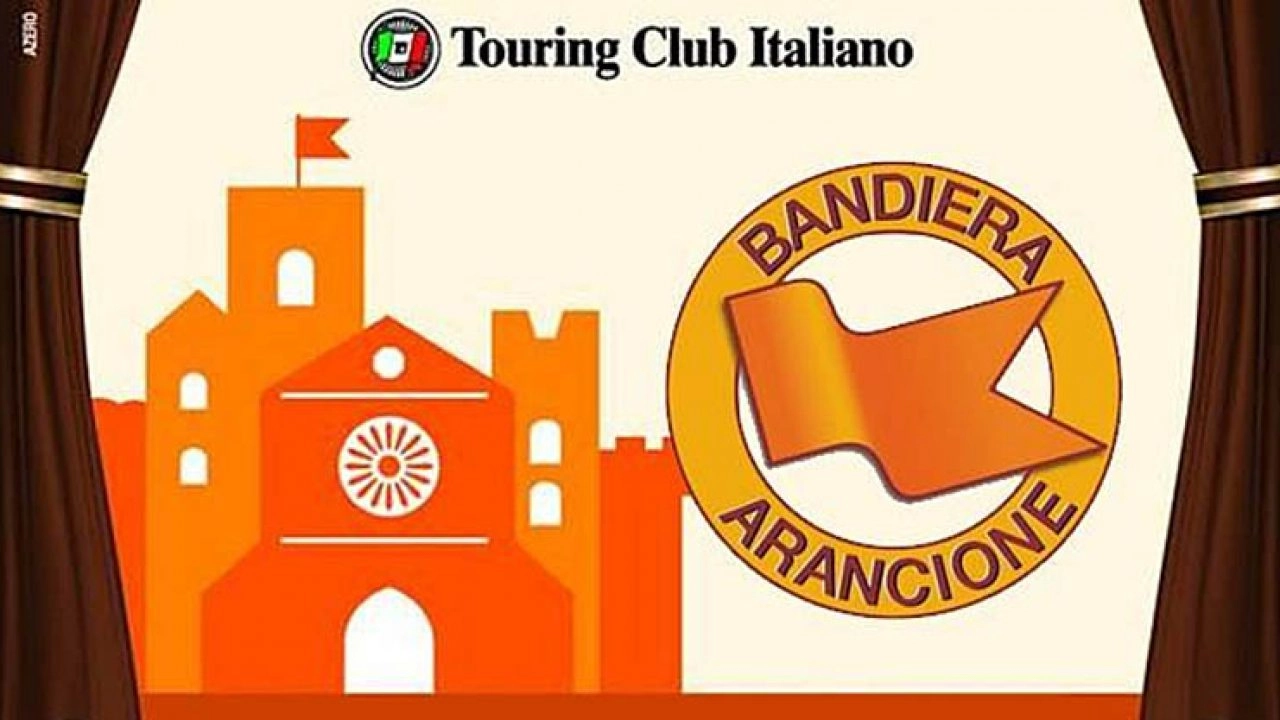 Bandiera arancione del Touring Club