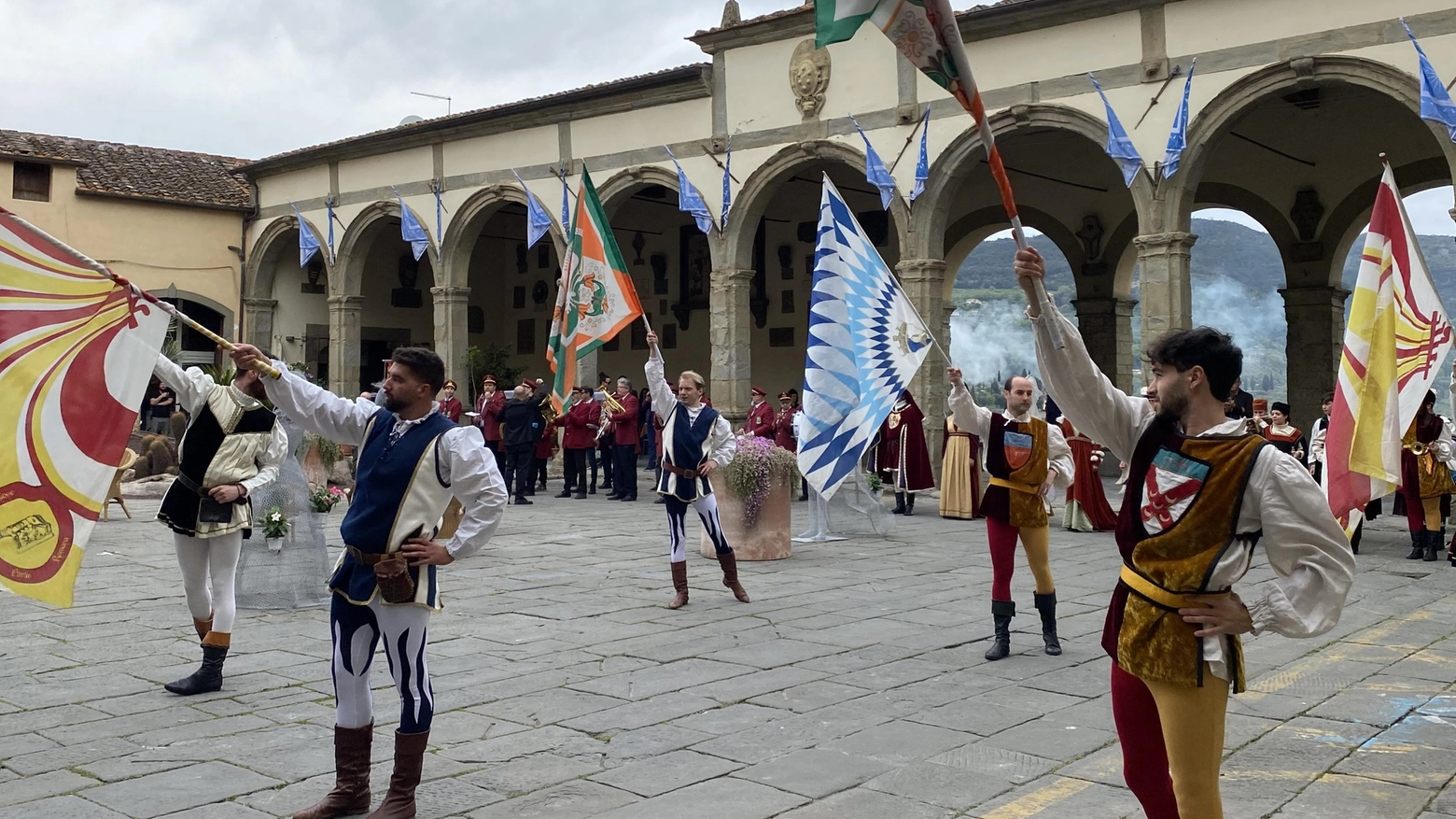 Maggio Castiglionese, altro show Stasera c’è la Festa Medievale Maggio Castiglionese, altro show Stasera c’è la Festa Medievale