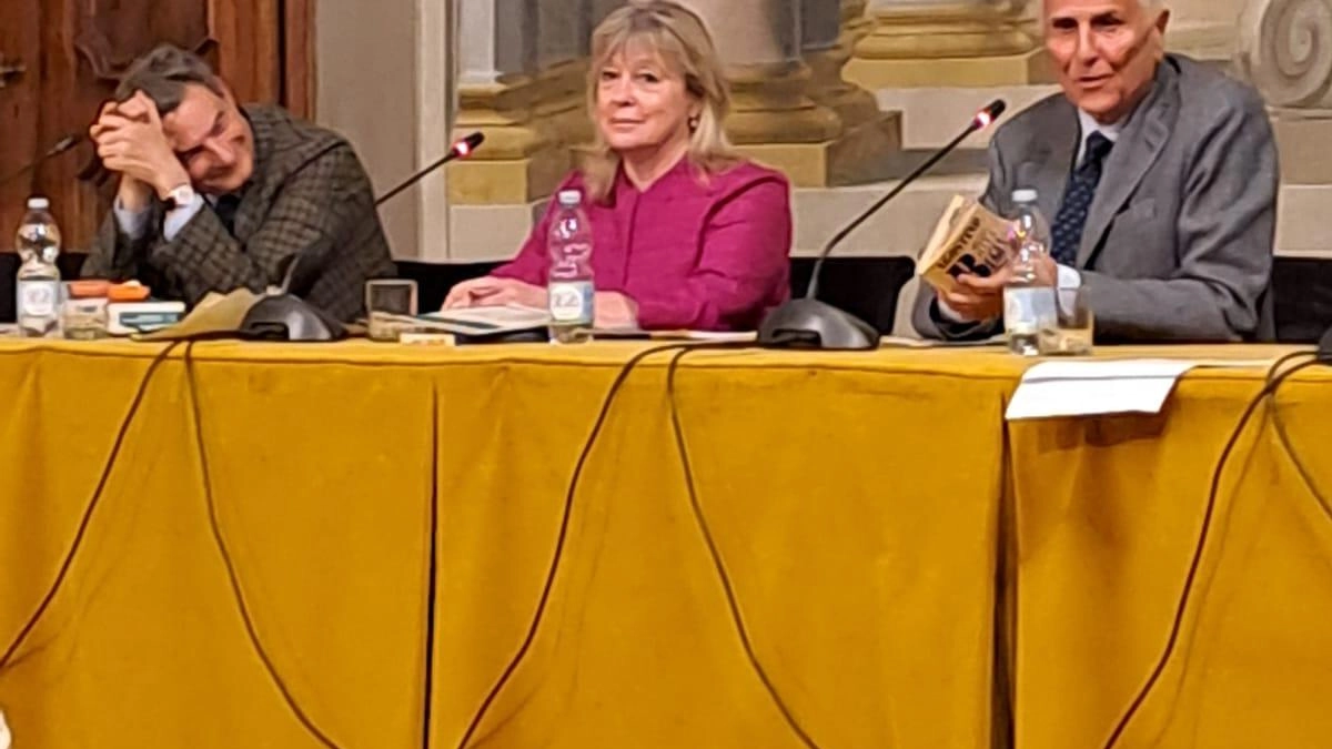 Il “boomerang“ fake news. Dibattito e confronto fra avvocati, giuristi e cronisti Il “boomerang“ fake news. Dibattito e confronto fra avvocati, giuristi e cronisti