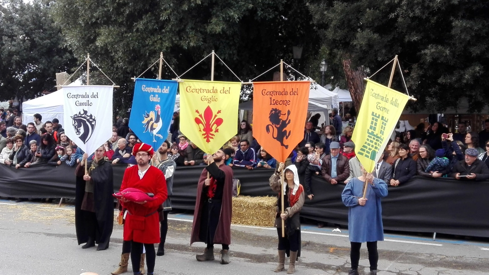 Le cinque contrade del Carnevale Medievale sancascianese