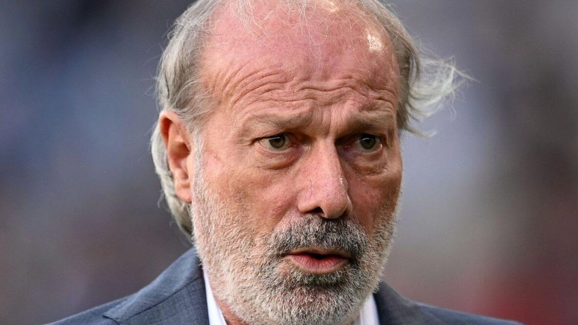 Oggi presenta il suo libro autobiografico a Castiglion Fiorentino: Walter Sabatini racconta il suo calcio
Oggi presenta il suo libro autobiografico a Castiglion Fiorentino: Walter Sabatini racconta il suo calcio