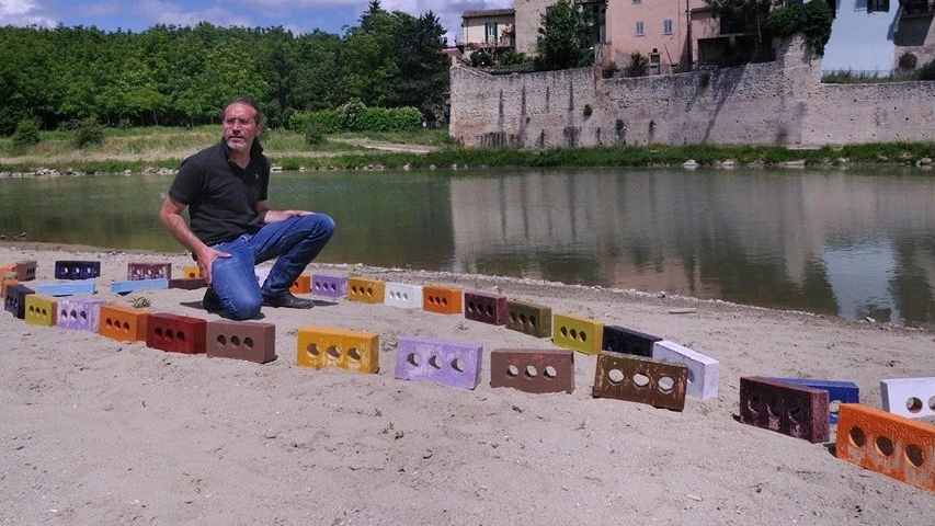 Due installazioni dell’artista umbertidese nel capoluogo toscano