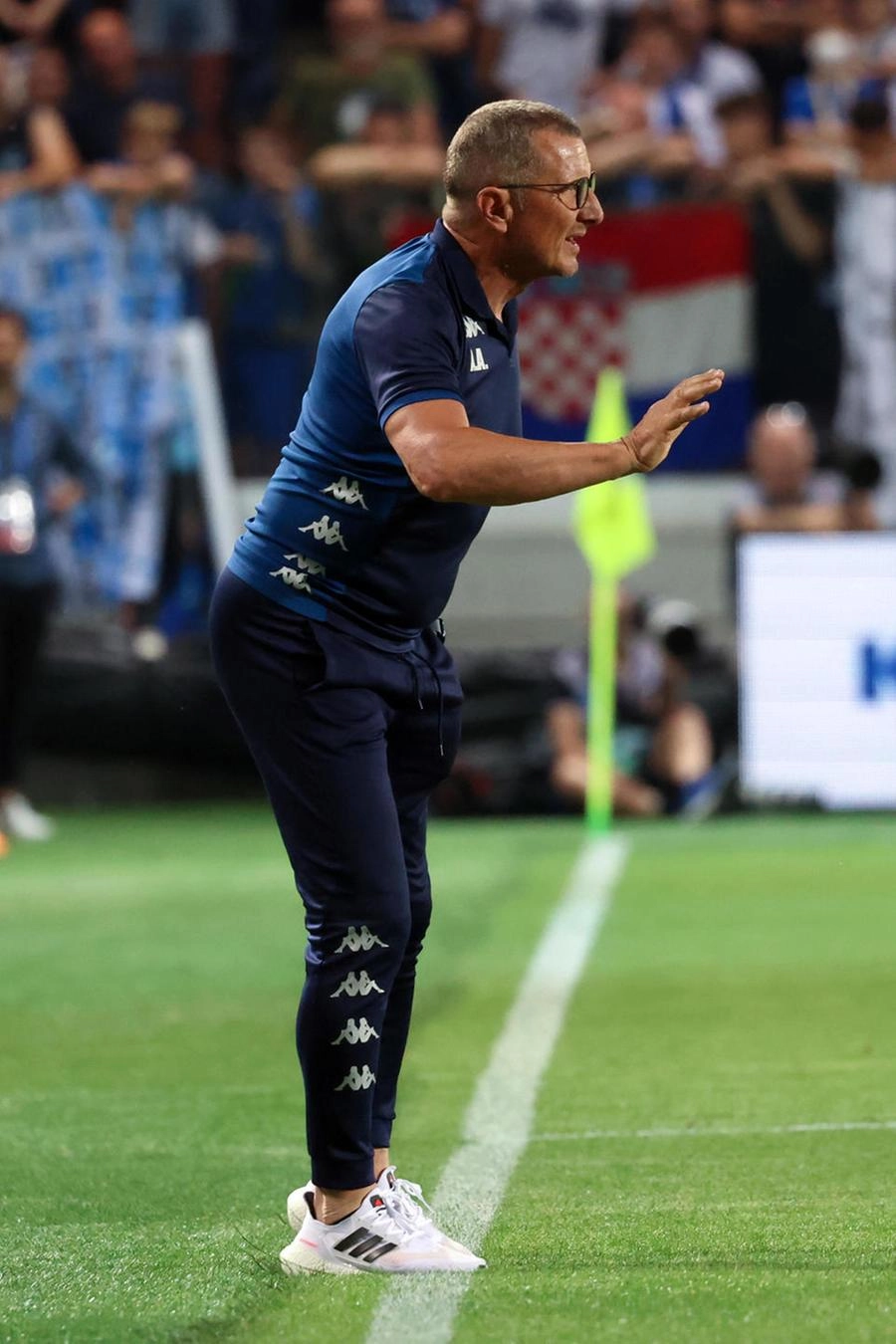 immagine di sfondo 2