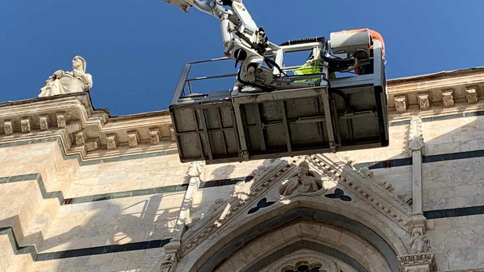 Ispezione e controlli al Duomo di Siena (foto Lazzeroni)