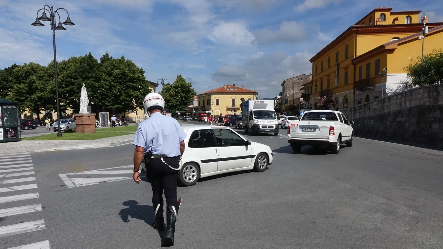La polizia municipale di Pietrasanta