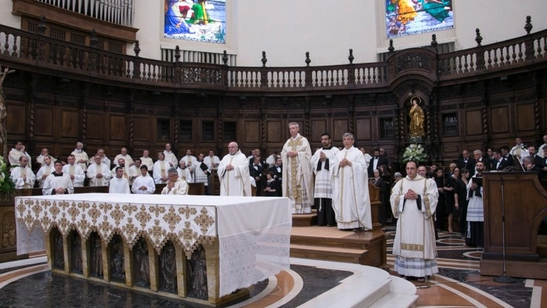 La messa solenne dell’anno scorso per la festa di San Francesco Patrono d’Italia