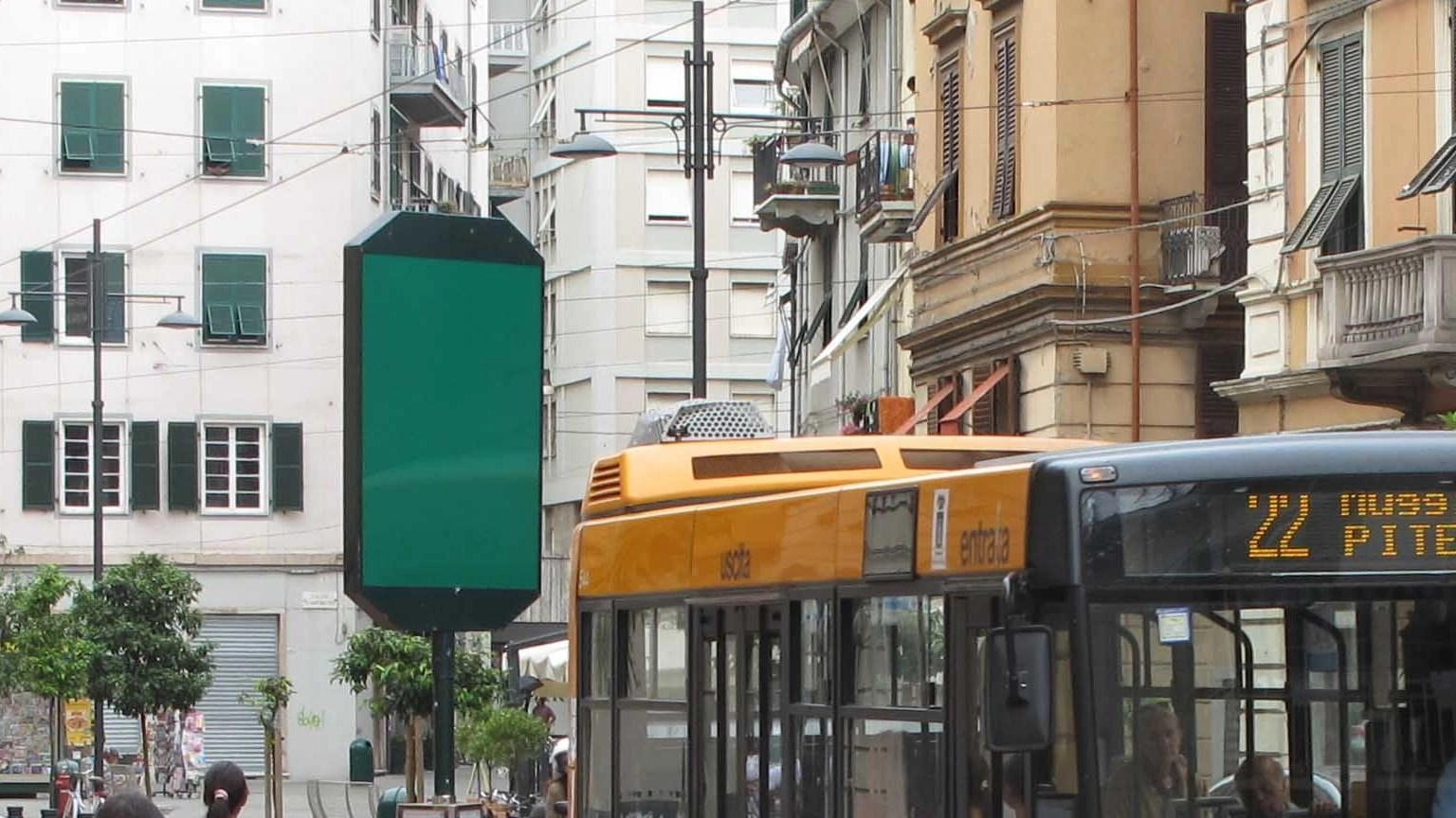"Reclutare nuovi autisti a La Spezia: un corso di formazione per invertire il trend"
"Reclutare nuovi autisti a La Spezia: un corso di formazione per invertire il trend"