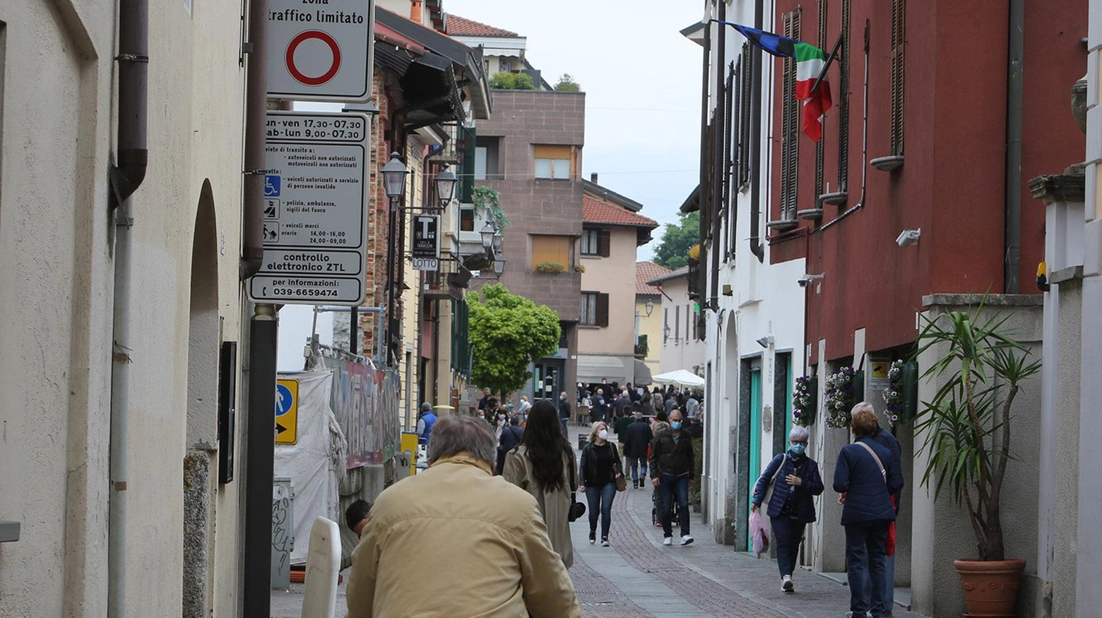 C’è la svolta per il traffico Orari più elastici in via Roma "La Ztl non deve essere un alibi" C’è la svolta per il traffico Orari più elastici in via Roma "La Ztl non deve essere un alibi"