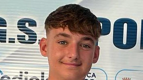 

Muore a 16 anni a Villafranca (Massa Carrara): Gabriel Alibeaj caduto dal cassone dell'Ape