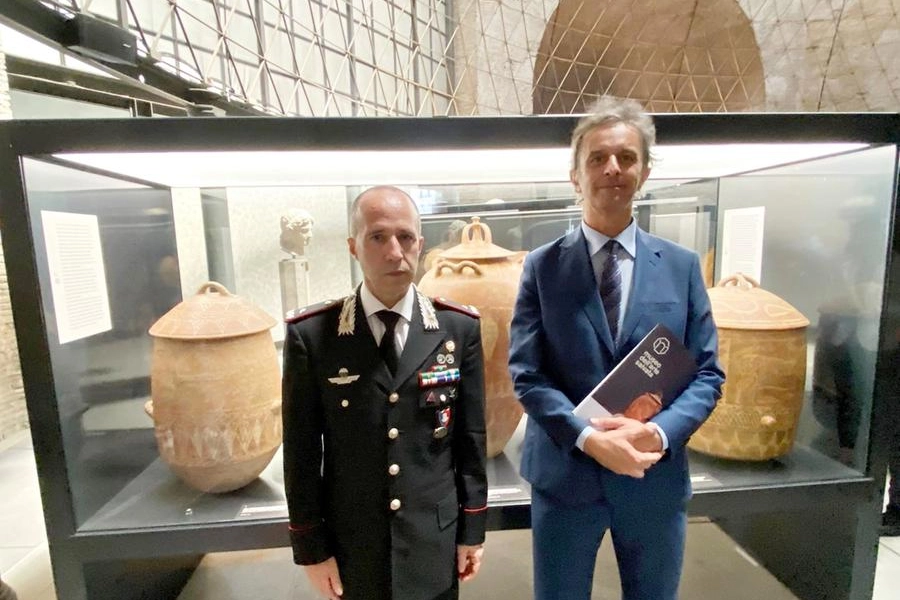 Il generale Riccardi e il direttore Verger