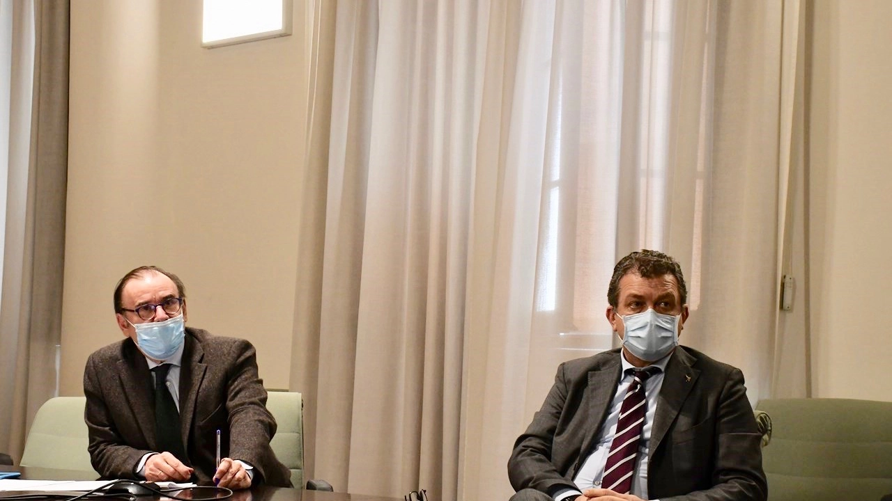 Il direttore alla Sanità dell'Umbria Claudio Dario e l'assessore regionale Luca Coletto