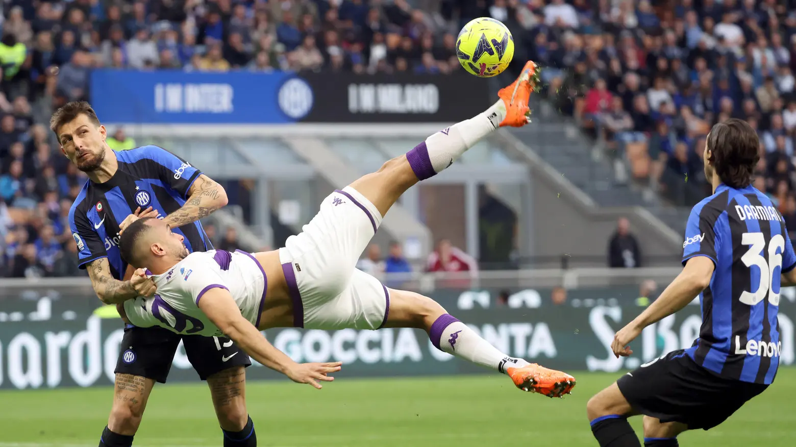 La rovesciata di Cabral contro l'Inter La rovesciata di Cabral contro l'Inter