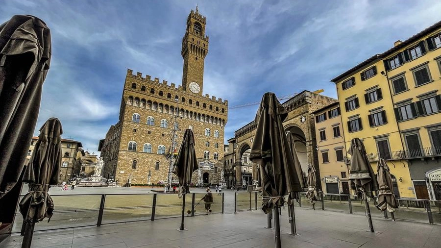 Firenze, piazza della Signoria in zona rossa (New Press Photo)