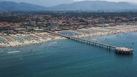 Marina di Pietrasanta ( foto dal sito del Comune di Pietrasanta)