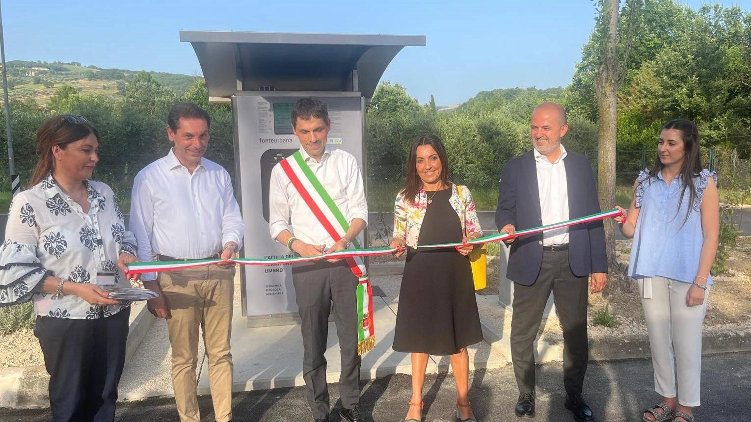 Fonte Urbana Arriva l’erogatore di acqua  Un litro e mezzo con cinque centesimi