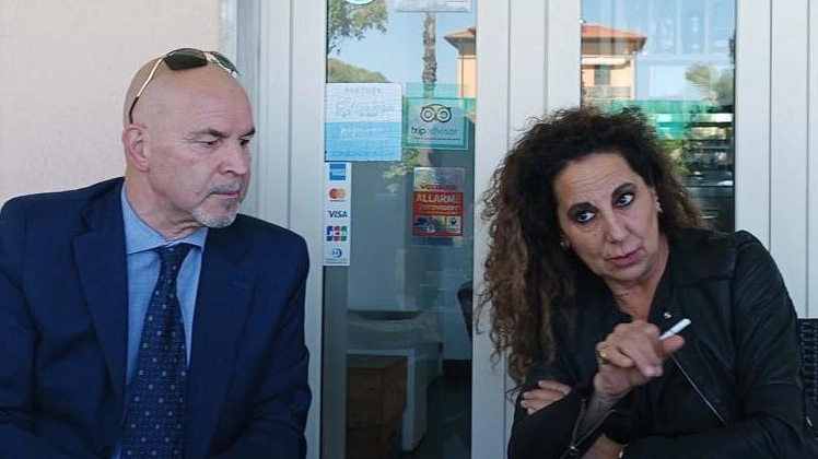 "Si mandi l’esercito alla mala movida" "Si mandi l’esercito alla mala movida"