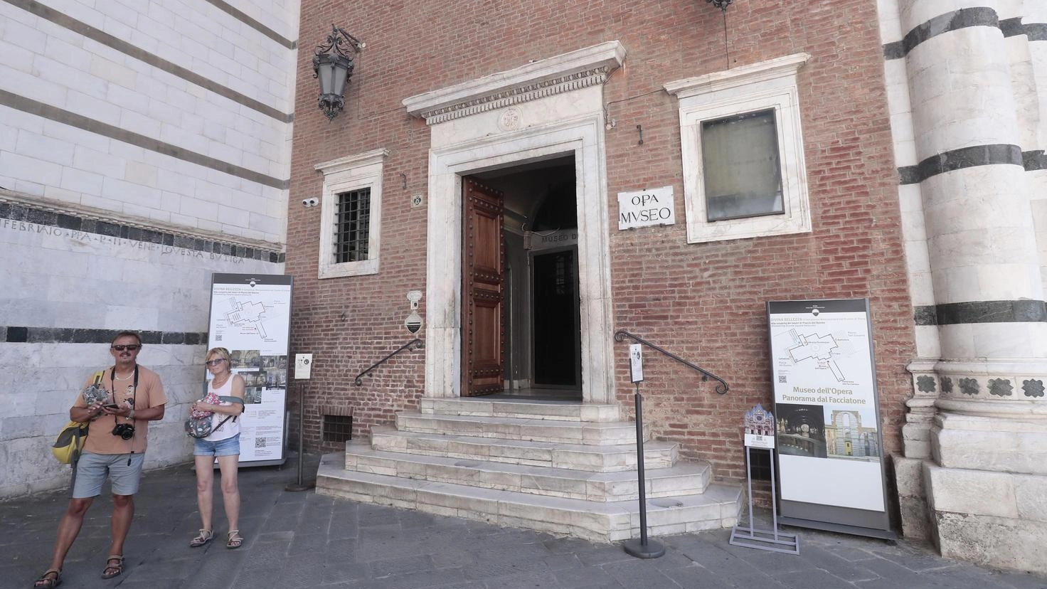 Fumo al Museo dell'Opera del Duomo di Siena: Ieri la 'Maestà' è rimasta off limits
Fumo al Museo dell'Opera del Duomo di Siena: Ieri la 'Maestà' è rimasta off limits