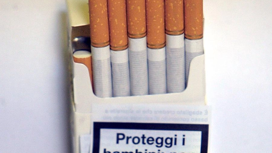 Rincaro pacchetti di sigarette
