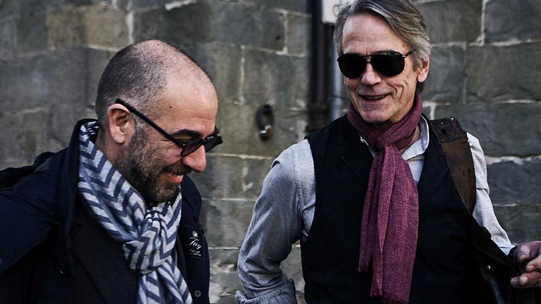 Jeremy Irons con il regista Giuseppe Tornatore a Lucca (foto Ansa)