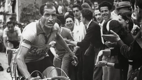 Una foto di Gino Bartali, per lui il Giro d’Italia 2017 è atteso a Ponte a Ema