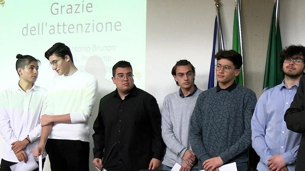 Arriva l’arnia 2.0 Serve per monitorare la salute delle api Arriva l’arnia 2.0 Serve per monitorare la salute delle api