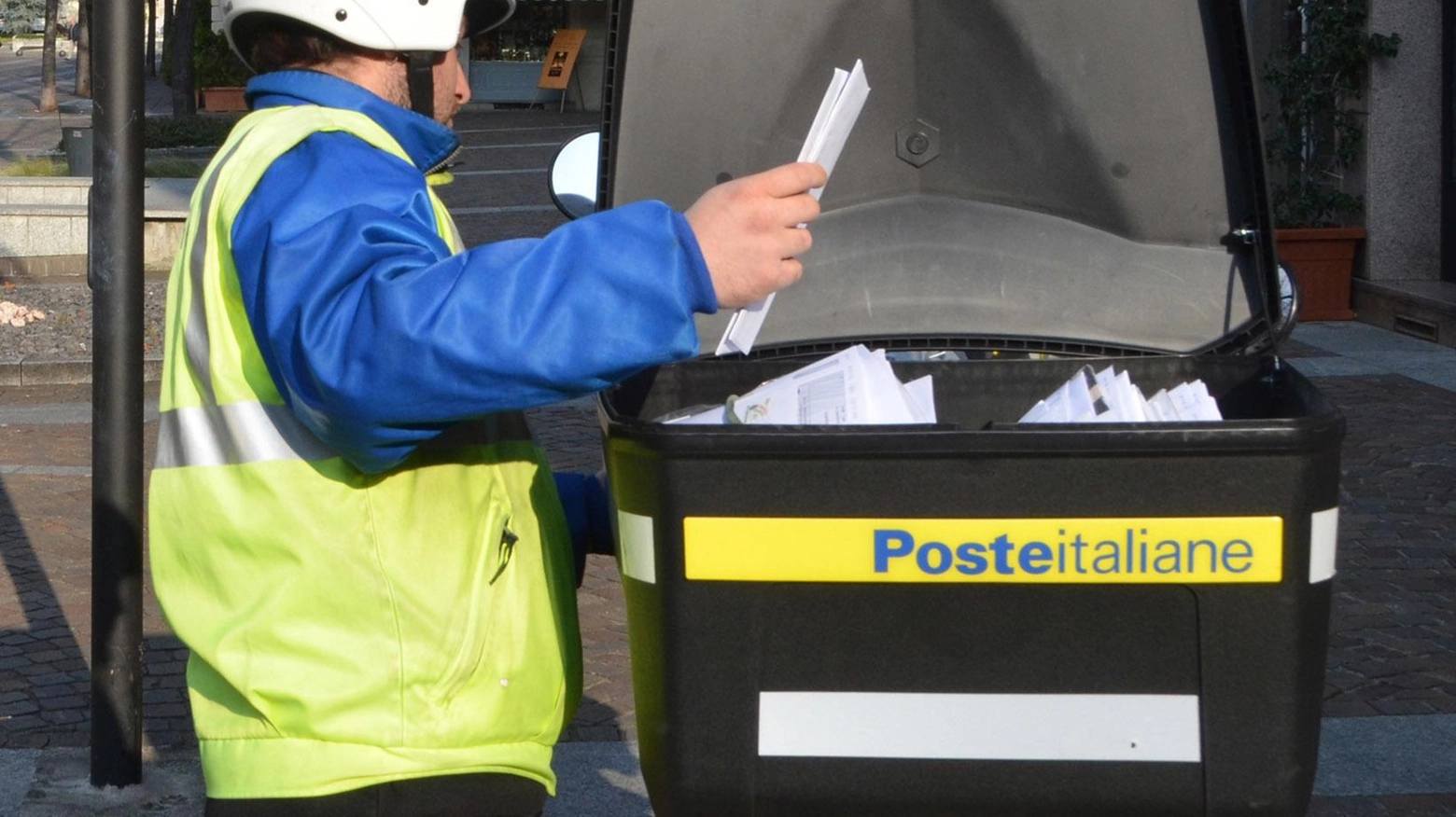 Poste, polemiche a Valpiana: "Lettere in ritardo nelle frazioni" Poste, polemiche a Valpiana: "Lettere in ritardo nelle frazioni"