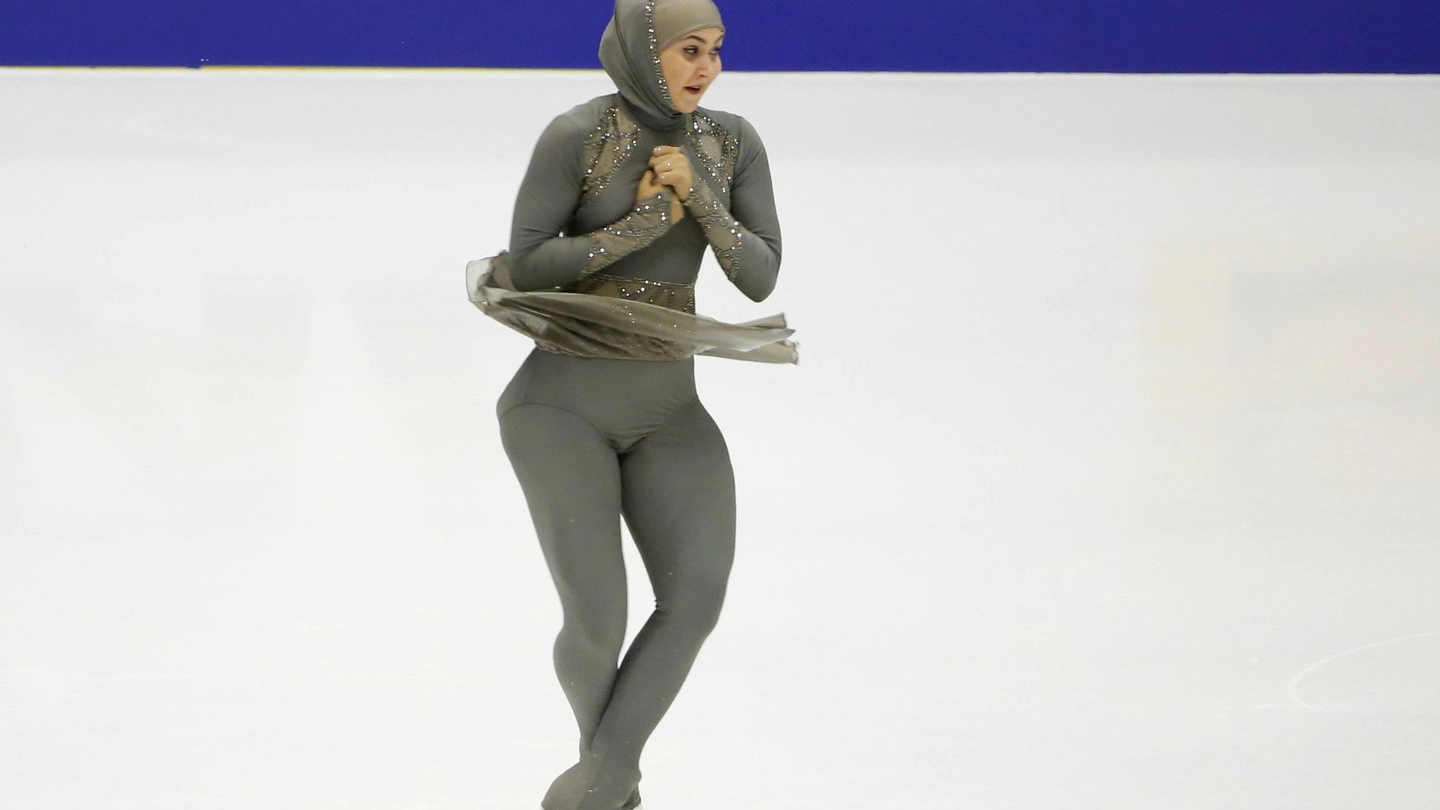 La pattinatrice degli Emirati Arabi Uniti, Zahra Lari