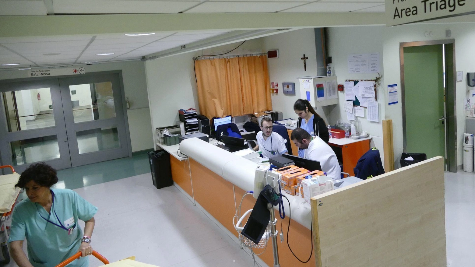 Tensione in ospedale. Tre aggressioni in pronto soccorso. Colpito un vigilante Tensione in ospedale. Tre aggressioni in pronto soccorso. Colpito un vigilante