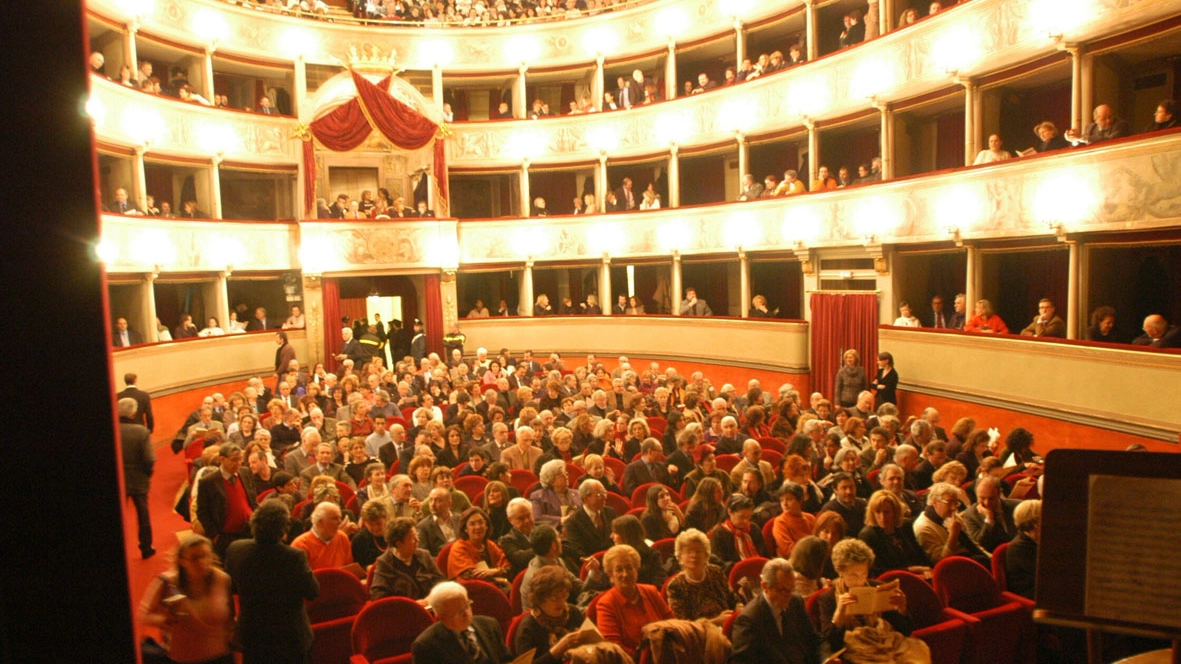 Il teatro del Giglio (foto Alcide)