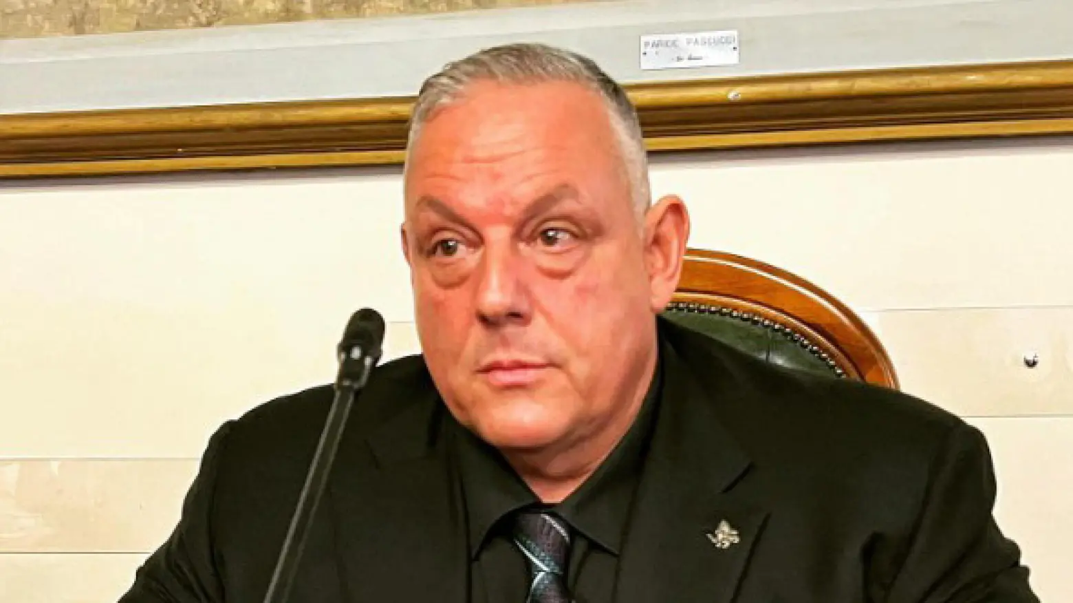 Post sessista sindaco di Grosseto contro Schlein, polemica