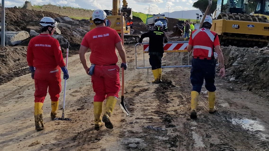 Agna, l’argine distrutto: "Presto la riparazione. È tra le nostre priorità". E poi il monitoraggio