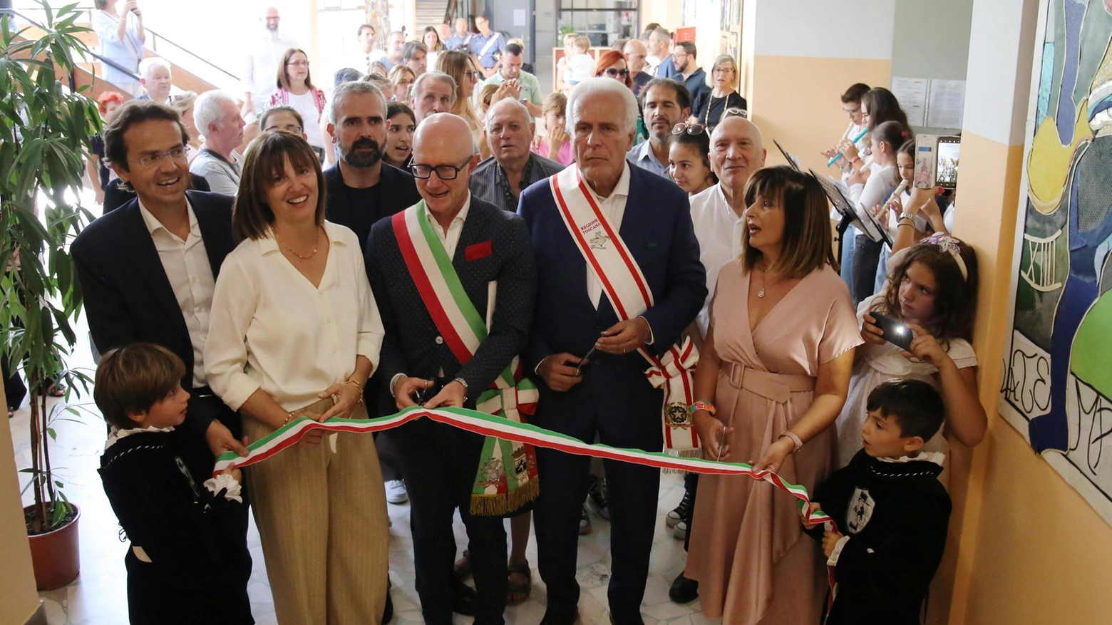 Nuove aule per le medie "Gli alunni aumentano? Pronti ad accoglierli" Nuove aule per le medie "Gli alunni aumentano? Pronti ad accoglierli"