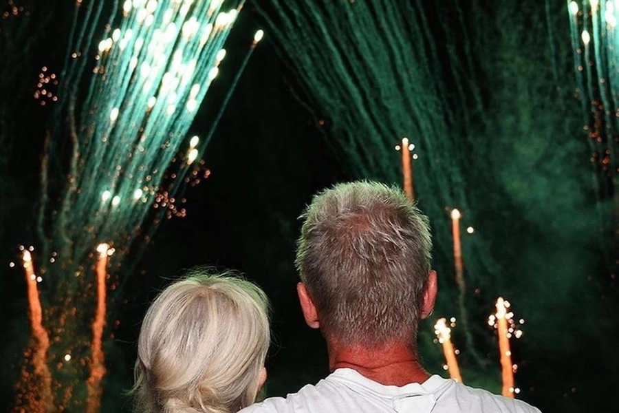 La romantica foto postata da Sting