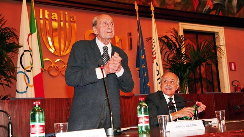 Il leggendario Alfredo Martini con il presidente della FCI Renato Di Rocco