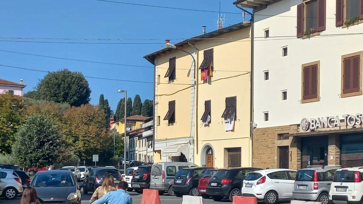 Caos piazza della Vittoria: "In corso la progettazione della nuova viabilità" Caos piazza della Vittoria: "In corso la progettazione della nuova viabilità"